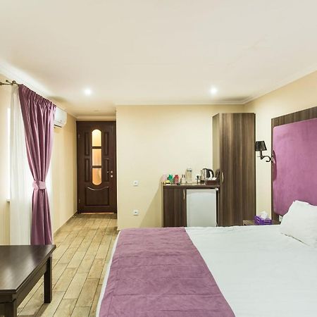 Hotel Baron Odesa Exterior photo