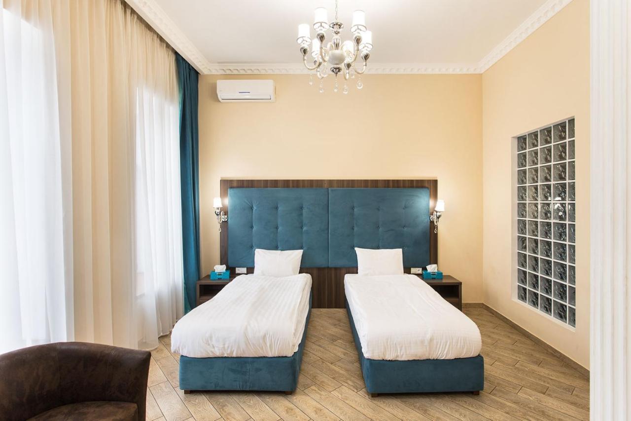 Hotel Baron Odesa Exterior photo