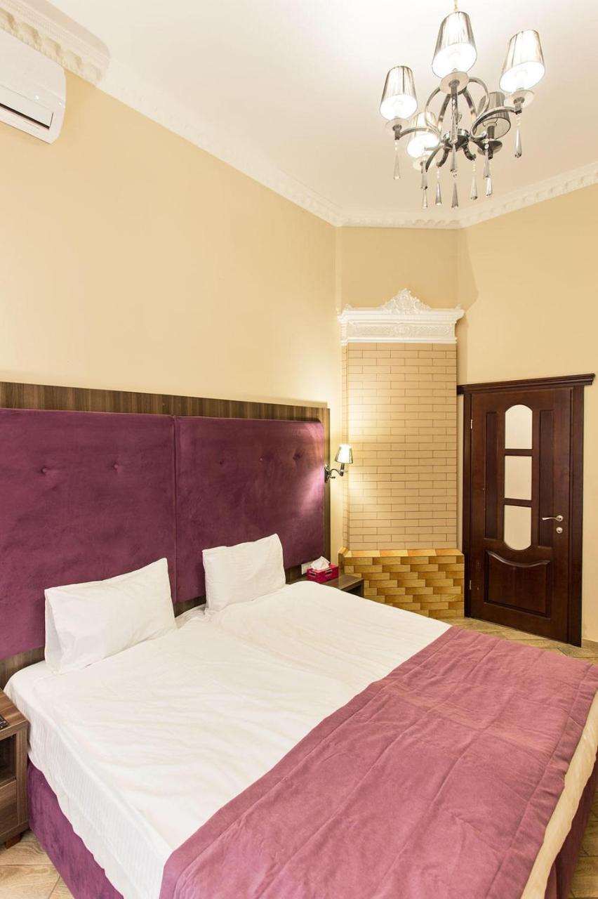 Hotel Baron Odesa Exterior photo