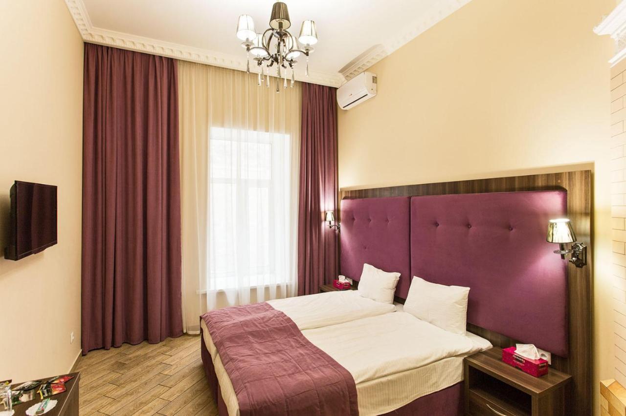 Hotel Baron Odesa Exterior photo