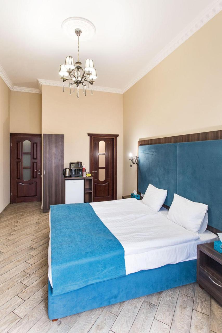 Hotel Baron Odesa Exterior photo